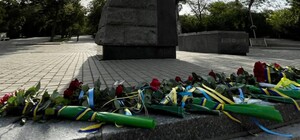 Сняли клип и возложили цветы: как в Одессе отмечают День Независимости 